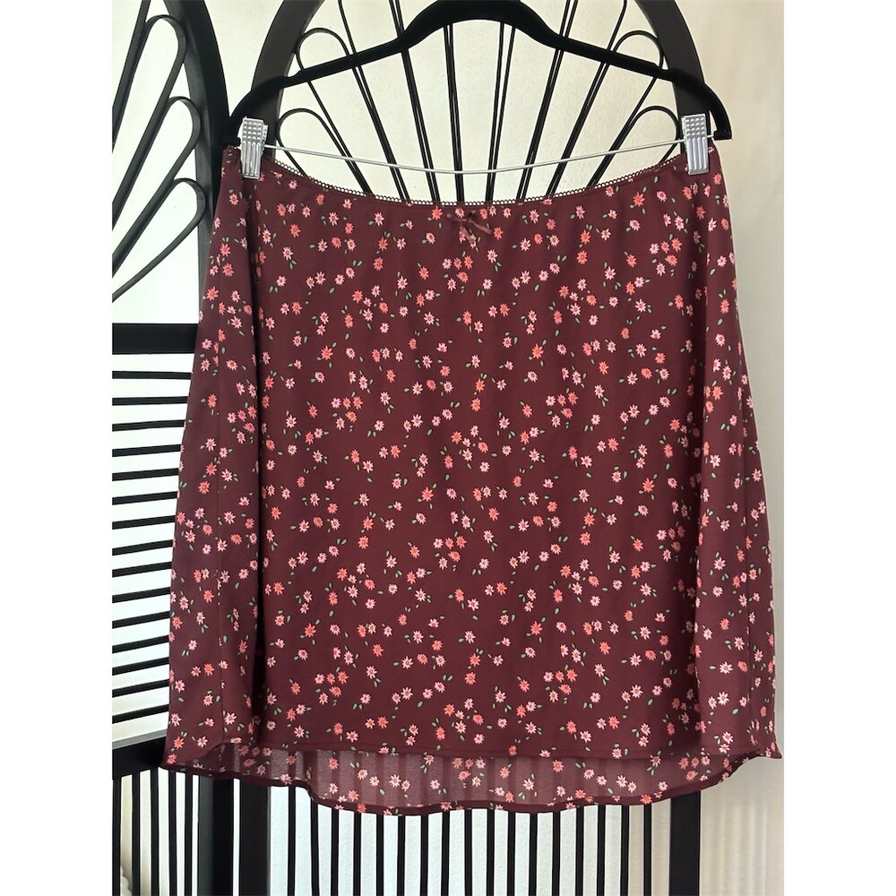 wild fable™ Skirt Womens 2XL Burgundy Ditsy Floral Mini Sheer Mesh Hem